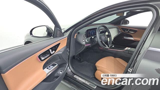 Mercedes-Benz E-Class 2024 — Şəkil 10/20