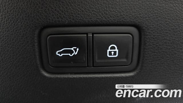 Genesis GV70 2021 — ფოტო 20/20