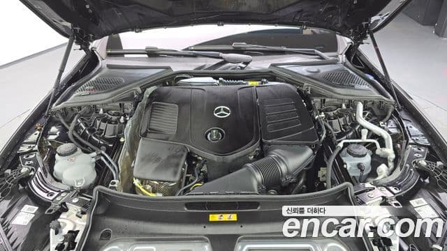Mercedes-Benz E-Class 2025 — Şəkil 6/20