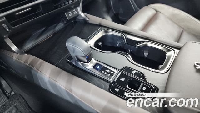 Lexus RX350h 2023 — Şəkil 9/20