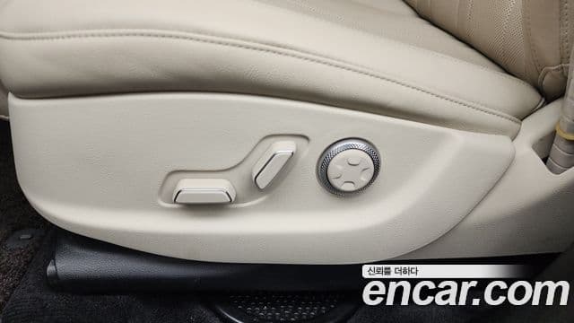 Genesis GV80 2023 — ფოტო 19/37