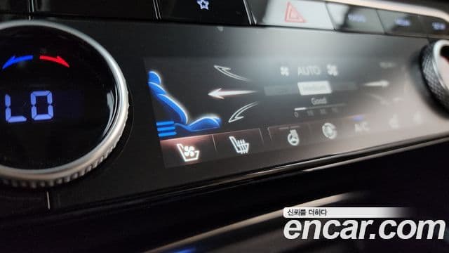 Genesis GV80 2023 — ფოტო 25/37