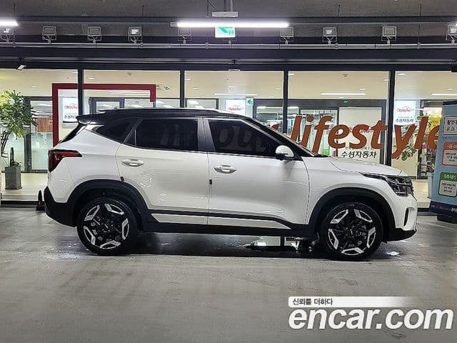 Kia Seltos 2023 — Şəkil 2/20
