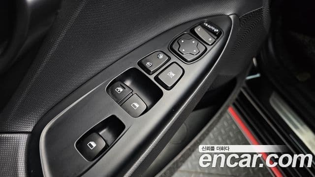 Hyundai Veloster 2020 — фото 20 из 20