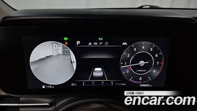 Kia Carnival 2022 — ფოტო 8/20