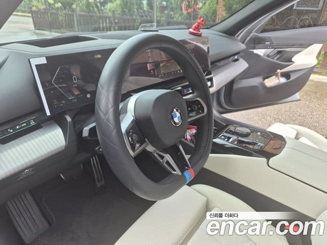 BMW 5 Series 2026 — ფოტო 7/9