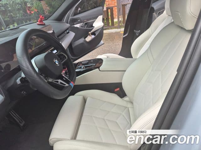 BMW 5 Series 2026 — ფოტო 8/9