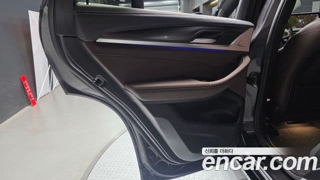 BMW X4 2024 — Photo 5/31