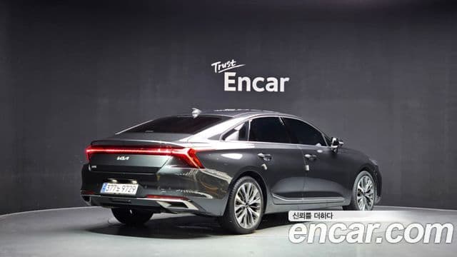 Kia K8 2023 — ფოტო 2/20