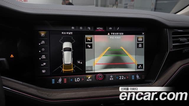 Volkswagen Touareg 2020 — ფოტო 15/20