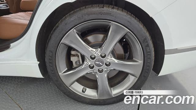 Genesis G80 2022 — Şəkil 17/20