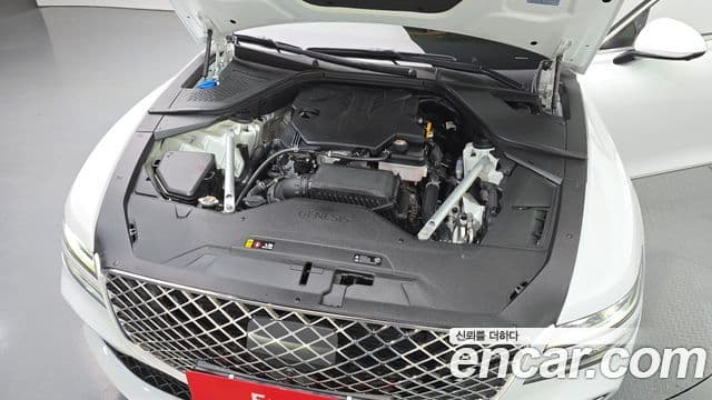 Genesis G80 2022 — Şəkil 14/20
