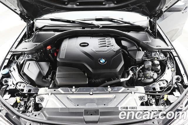 BMW 3 Series 2021 — фото 8 из 20