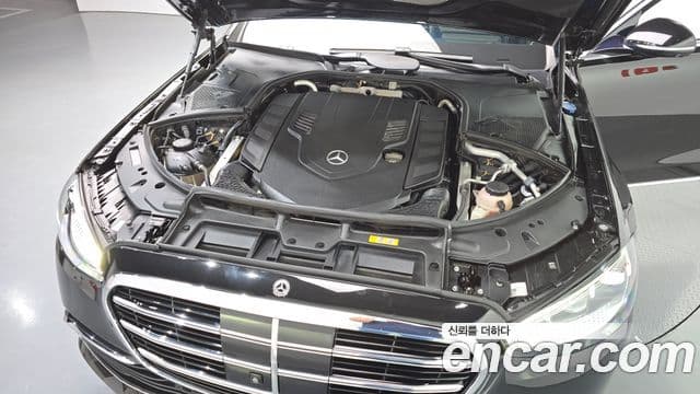 Mercedes-Benz S-Class 2021 — Фото 6/20
