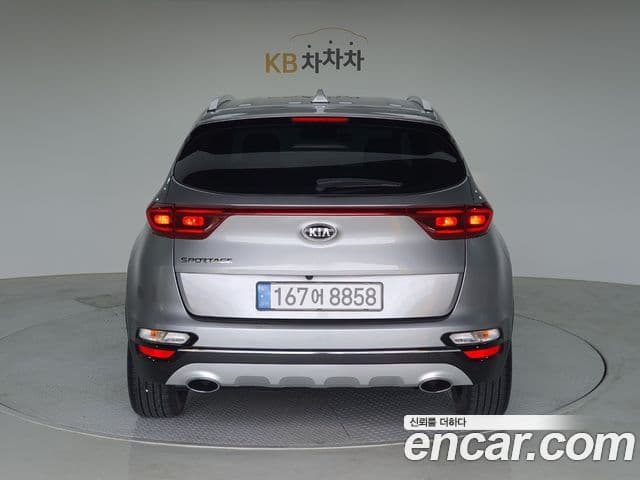 Kia Sportage The Bold 2021 — Фото 1/20