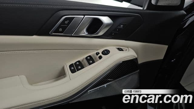BMW X5 2022 — Photo 5/36