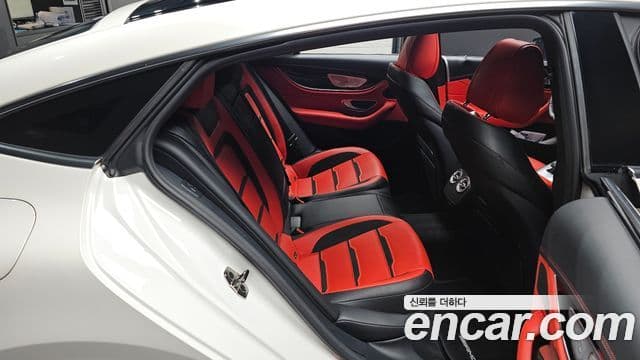 Mercedes-Benz AMG GT 2021 — Şəkil 11/20