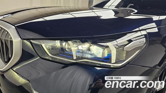 BMW 5 Series 2024 — Photo 8/34