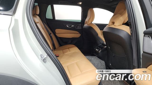 Volvo V60 Cross Country 2020 — Şəkil 19/20