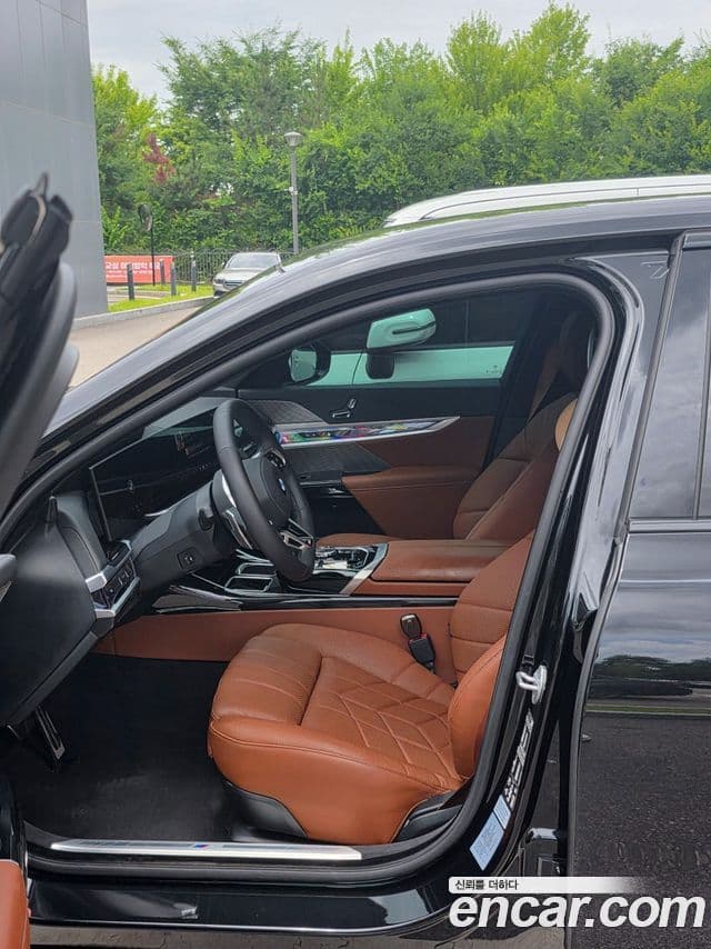 BMW 7 Series 2025 — Şəkil 3/5
