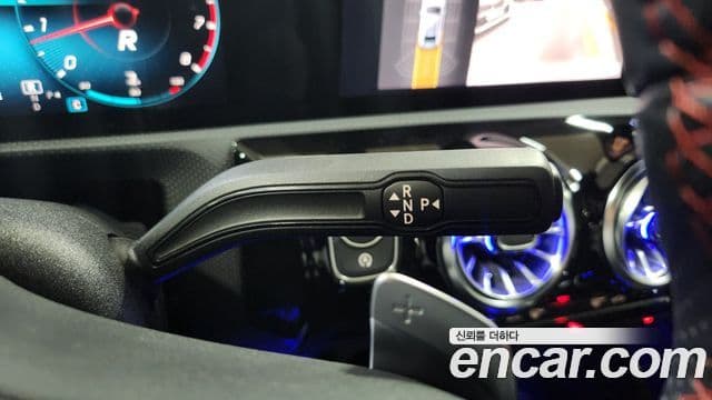 Mercedes-Benz A-Class 2021 — ფოტო 9/20