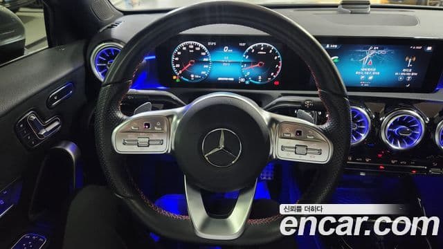 Mercedes-Benz A-Class 2021 — ფოტო 14/20