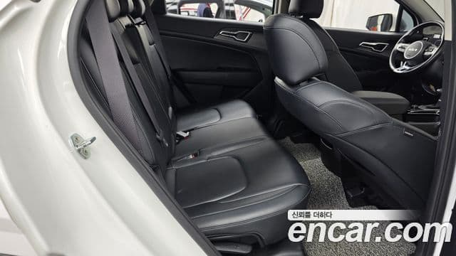 Kia Sportage 2021 — Şəkil 11/20