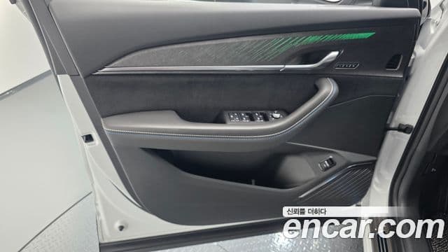 Renault Samsung Grand Koleos 2024 — ფოტო 3/38