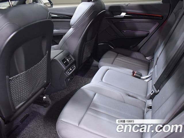 Audi Q5 2021 — фото 4 из 17