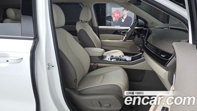 Kia Carnival 2025 — Şəkil 11/20