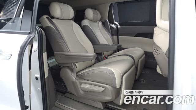 Kia Carnival 2025 — Şəkil 12/20