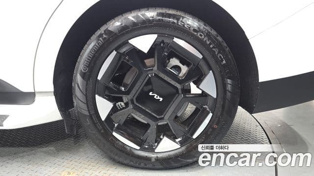 Kia Carnival 2025 — Photo 17/39