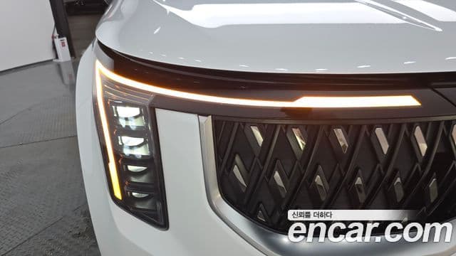 Kia Carnival 2025 — Photo 18/39