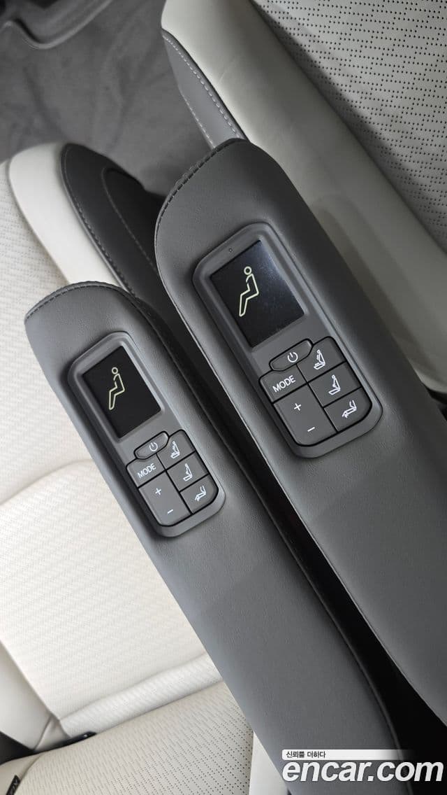 Kia Carnival 2025 — Photo 21/39