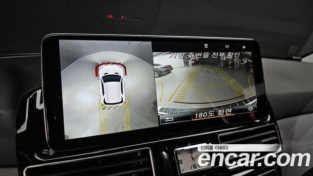 Mercedes-Benz GLE-Class 2018 — Şəkil 15/20