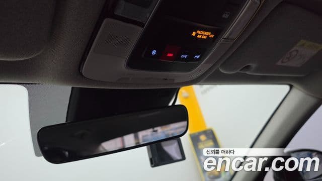 Hyundai Sonata 2022 — ფოტო 17/20