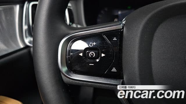 Volvo V60 Cross Country 2024 — Photo 15/39