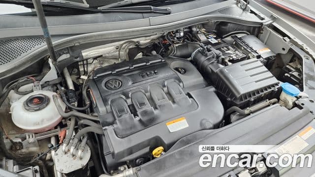 Volkswagen Tiguan 2018 — Şəkil 6/20