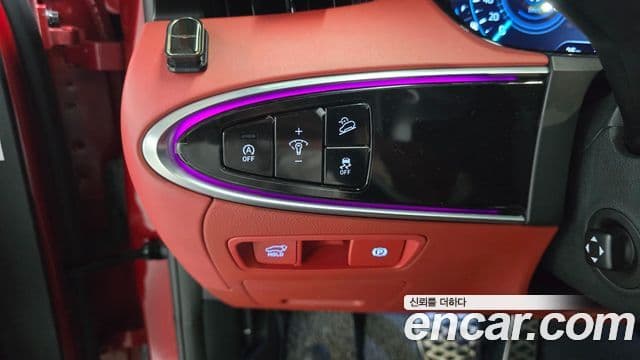 Genesis GV70 2021 — ფოტო 10/20