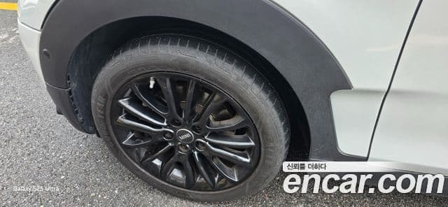 Mini Cooper Clubman 2022 — ფოტო 4/20