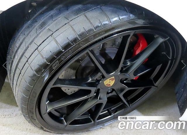 Porsche 718 Cayman 2022 — Şəkil 16/17
