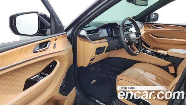 Jeep Grand Cherokee 2021 — ფოტო 10/20