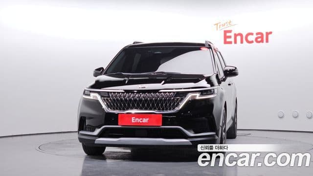Kia Carnival 2021 — Фото 3/20