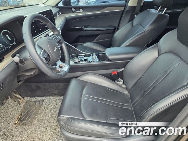 Kia K5 2023 — Şəkil 5/12