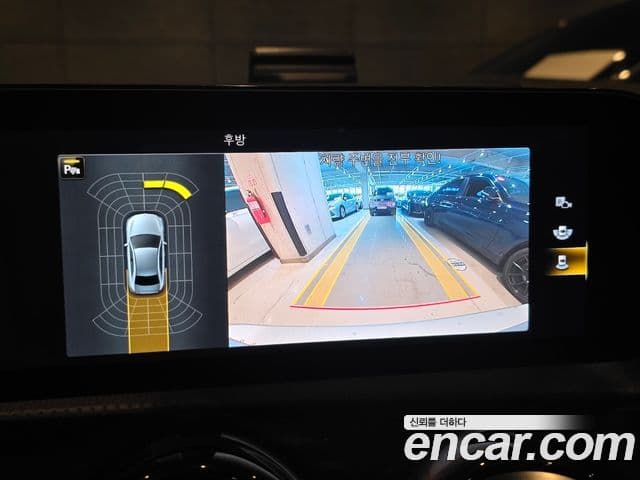 Mercedes-Benz A-Class 2021 — ფოტო 14/20