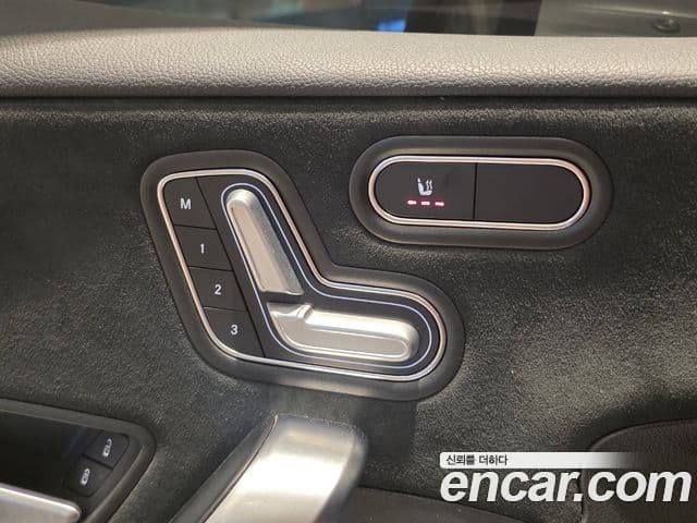Mercedes-Benz A-Class 2021 — ფოტო 15/20