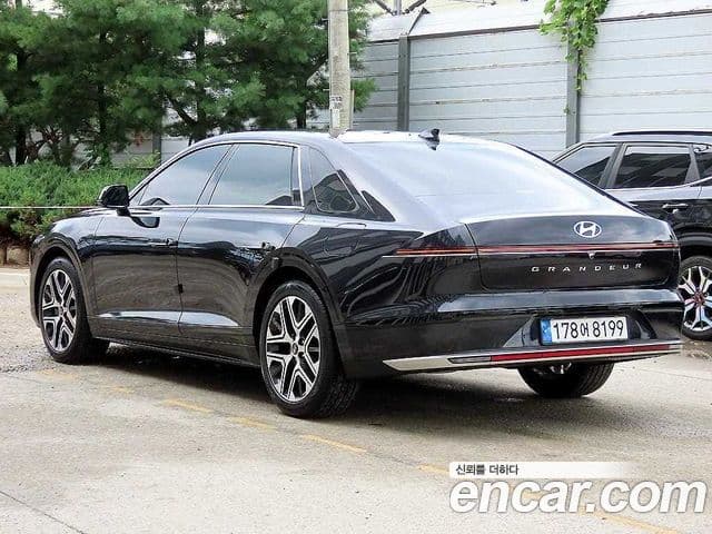 Hyundai Grandeur 2024 — ფოტო 1/20