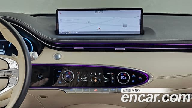 Genesis GV70 2021 — Şəkil 12/20