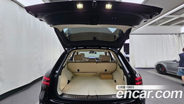 Genesis GV70 2021 — Şəkil 20/20