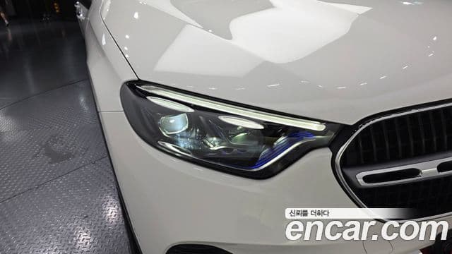 Mercedes-Benz GLC-Class 2025 — Photo 5/32